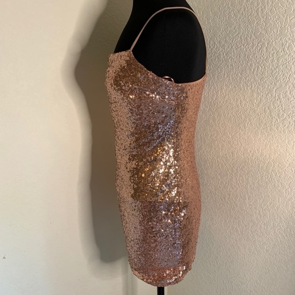 𝅺mind Code Rose Gold Sequin Sparkle Mini Bodycon Sexy Dress Size Medium (1114) - Picture 5 of 10